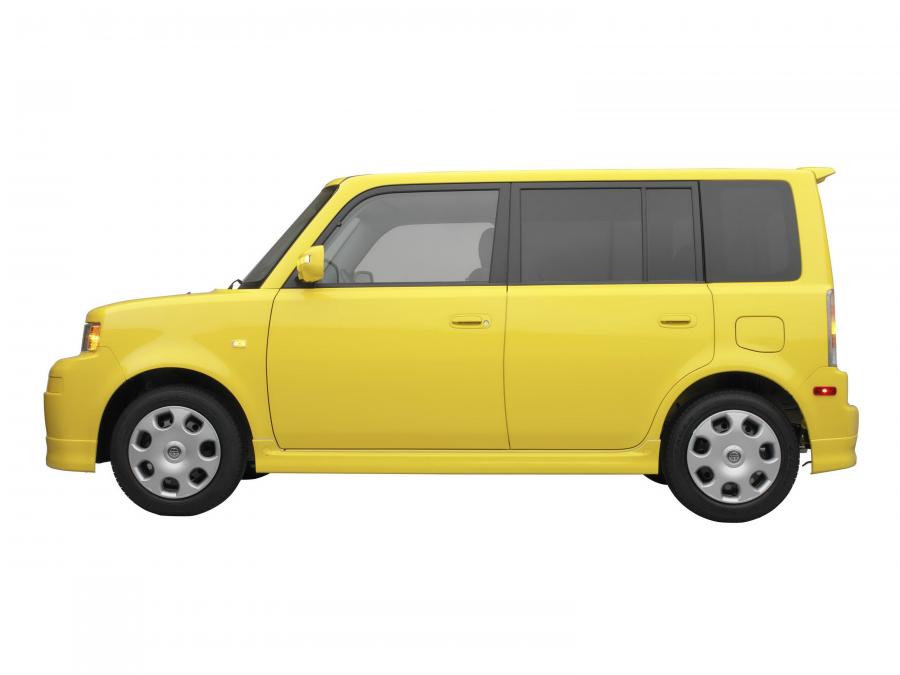  Scion xB Release Series 2.0 2005 года  (фото 14 из 16)